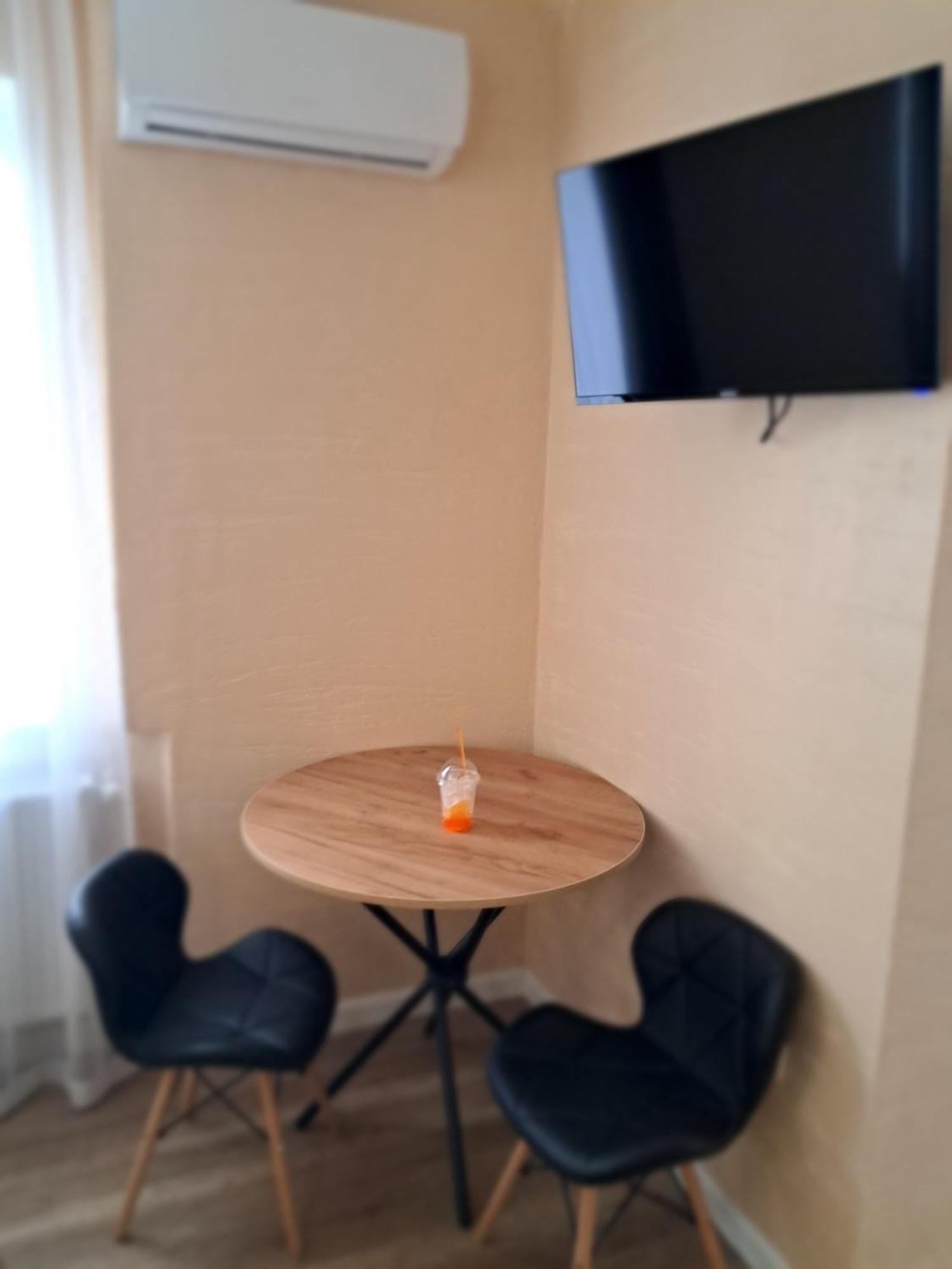 New Luxury Studio Apartment Ivano-Frankivszk Kültér fotó